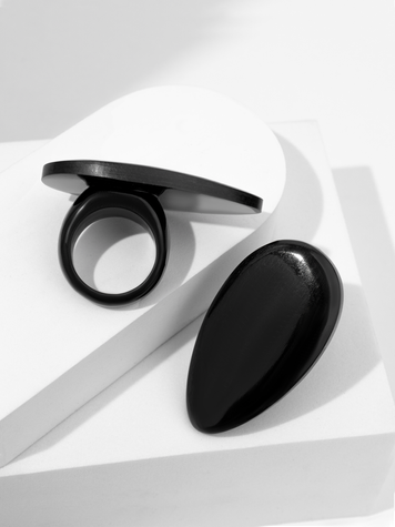 Black Buffalo Horn Teardrop Ring