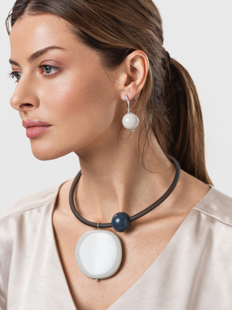 Resin Necklace &laquo;Nord&raquo;